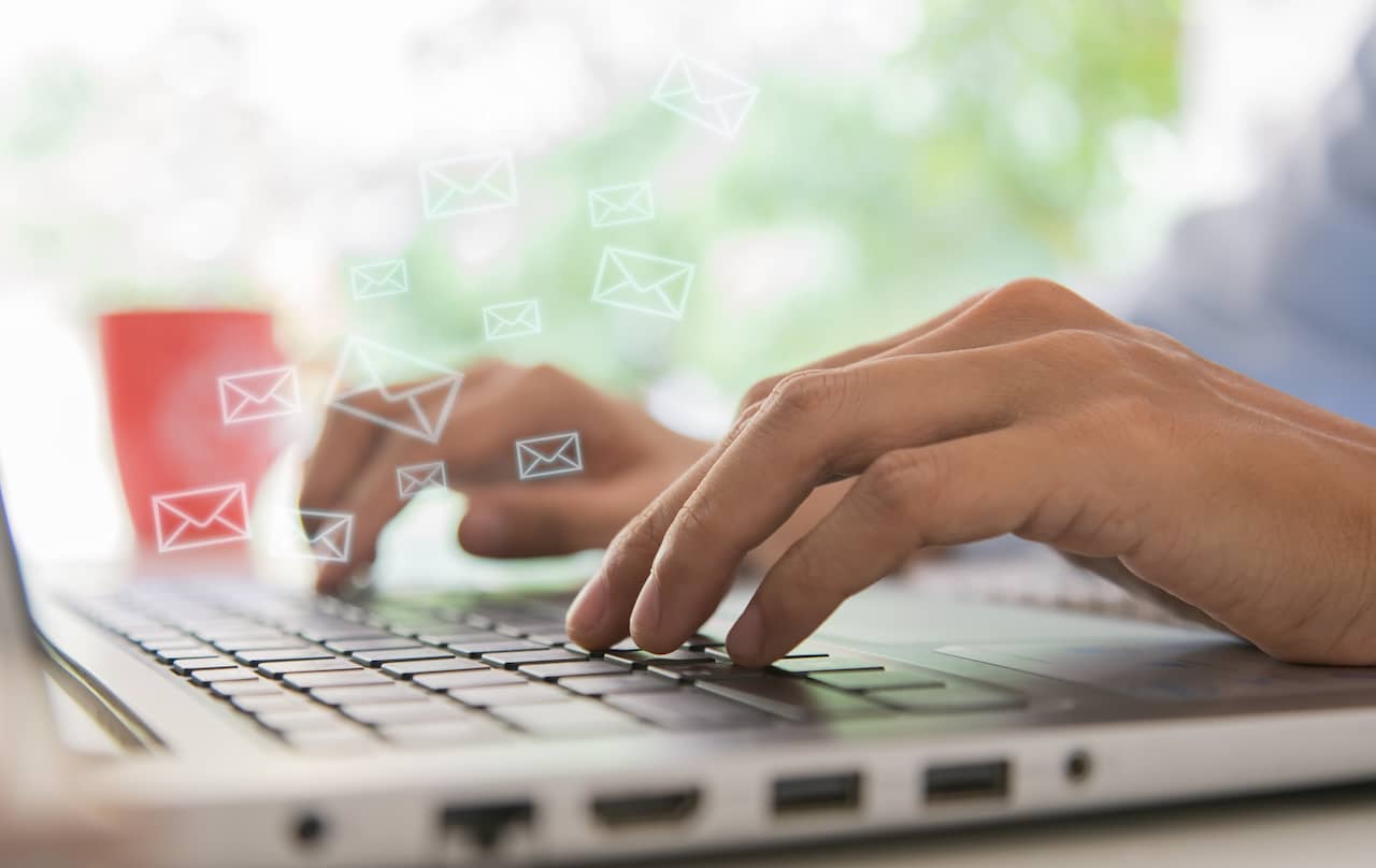 Read more about the article Outsourcing Email Marketing: How to, Benefits & Tips